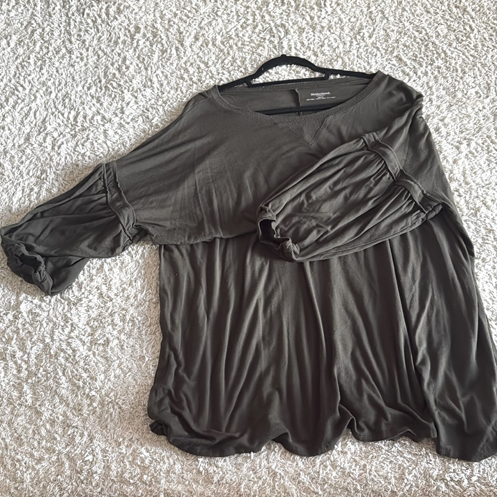Motherhood maternity, medium shirt